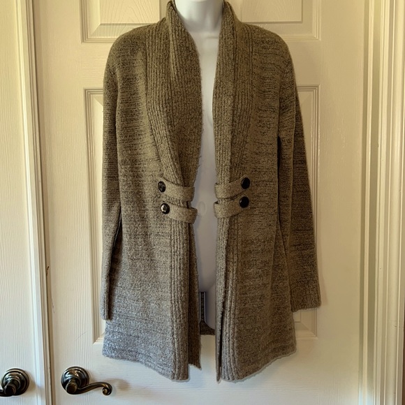 Mid-weight cardigan - Picture 1 of 9